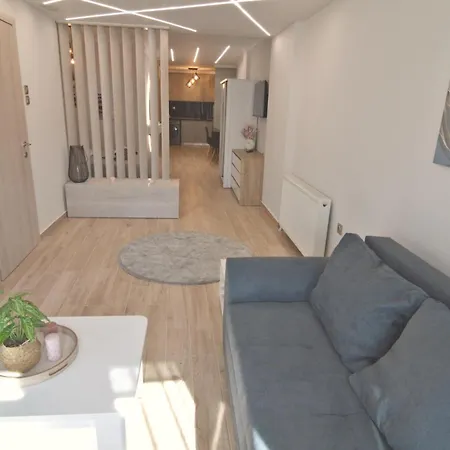 Adriana Luxury Kastoria