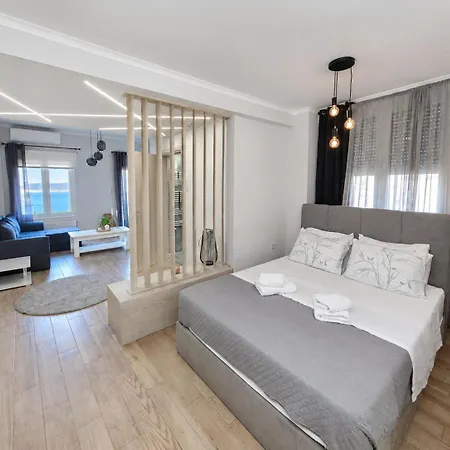Adriana Luxury * Kastoria